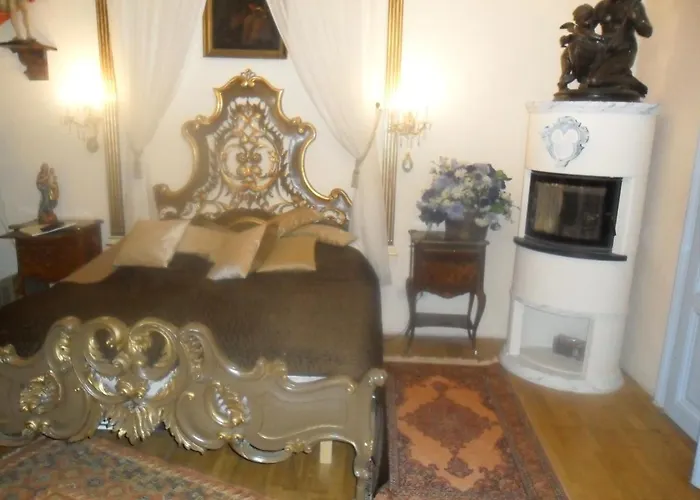 Luxury Near Castle 4*
