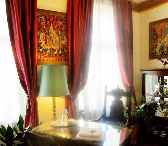 Penzion Luxury Near Castle Vídeň
