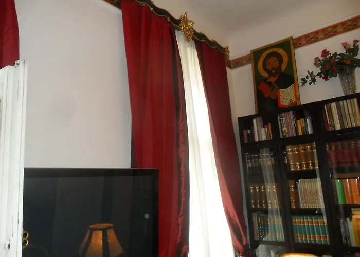 Penzion Luxury Near Castle 4*